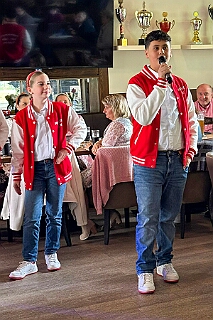 Fruehs KG KoenigDuiss 2025-10-05 07  Oktoberfest Feeling - Auf geht´s morgens um 11 Uhr in der Tennis Gaststätte des DSC Preussen an der Futterstraße. Da hat die KG Königreich Duissern zum „Wies`n Frühschoppen“ geladen.