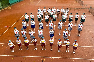 Fruehs KG KoenigDuiss 2025-10-05 11  Oktoberfest Feeling - Auf geht´s morgens um 11 Uhr in der Tennis Gaststätte des DSC Preussen an der Futterstraße. Da hat die KG Königreich Duissern zum „Wies`n Frühschoppen“ geladen.