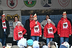 01 AuftaktNordVer 2025-11-07 38  Langer Samstag, der 8. November  - Am Samstagmorgen stand in der Abteikirche der karnevalistische Gottesdienst in Hamborm an. Mit eine kleinen Umzug ging’ s zum dortigen Rathaus. Karnevalsauftakt der Nordvereine. Am frühen Abend dann in Laar zu Rot-Goldenen KG und später zur Party zum Hoppeditzerwachen bei der KG Sonniger Süden. : DVPJ, Holger II, Kinderprinz Phil II., Prinzessin, Mia I., Prinzessin Mia I., HDK, Duisburg, Karneval, Helau, Tollität, Event, Session 2024, Session 2025, Hauptausschuss, Gemeinschaft, Hauptausschuss Karneval Duisburg, Duisburg ist echt