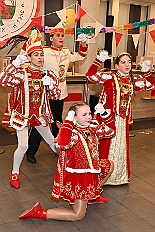 03 Der Empfang 2026- 02-14 09  Unser Tag - ein schöner Tag - Es war 8 Uhr in der Früh als wir am Samstagmorgen, 14. Februar, als wir mit Musik am WYNDHAM Hotel Duisburger Hof geweckt wurden. Danach ging es dann nach Hamborn wo „unser“ Kinderkarnevalszug pünktlich um 11:11 Uhr startete. Zu Mittagszeit gab es dann anschließend eine Empfang für uns und die Teneriffa Delegation. : DVPJ, Toni I, Kinderprinz Juls I., Juls I., Prinzessin, Aileen I., Prinzessin Aileen I., HDK, Duisburg, Karneval, Helau, Tollität, Event, Session 2025, Session 2026, Hauptausschuss, Gemeinschaft, Hauptausschuss Karneval Duisburg, Duisburg ist echt