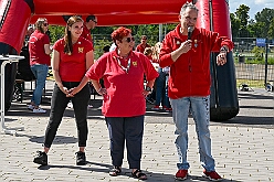 01 Sommerf GrafschFunken 2026- 06-13  10  Sommerfeste zum Ersten - Wir fuhren zum ersten Sommerfest auf die andre Rheinseite nach Moers. Der Besuch bei den Grafschafter Funken gehört schon zur Tradition. Danach erwartete uns ein großartiger Empfang beim Heimspiel auf dem Sommerfest unserer Stadtgarde. : DVPJ, Oliver I, Kinderprinz Niklas I., Niklas I., Prinzessin, Greta I., Prinzessin Greta I., HDK, Duisburg, Karneval, Helau, Tollität, Event, Session 2026, Session 2027, Hauptausschuss, Gemeinschaft, Hauptausschuss Karneval Duisburg, Duisburg ist echt