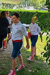 01 Sommerf RW HambMarxl 2026- 06-20 11  Sommerfeste bei 30° C im Schatten - 20. Juni, an diesem heißen Samstag starteten wir auf dem Sommerfest der 1. Gr. KG Rot-Weiß Hamborn-Marxloh. Vom Norden führte uns dann der Weg in den Westen, das Sommerfest der Narrenzunft in Homberg war das Ziel. Die letzte Station war dann die „Sommerschnauze“, das Sommerfest vom Tierschutzzentrum Duisburg e.V. : DVPJ, Oliver I, Kinderprinz Niklas I., Niklas I., Prinzessin, Greta I., Prinzessin Greta I., HDK, Duisburg, Karneval, Helau, Tollität, Event, Session 2026, Session 2027, Hauptausschuss, Gemeinschaft, Hauptausschuss Karneval Duisburg, Duisburg ist echt