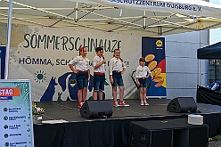 03 Sommerf Tierschutz DU 2026- 06-20 04  Sommerfeste bei 30° C im Schatten - 20. Juni, an diesem heißen Samstag starteten wir auf dem Sommerfest der 1. Gr. KG Rot-Weiß Hamborn-Marxloh. Vom Norden führte uns dann der Weg in den Westen, das Sommerfest der Narrenzunft in Homberg war das Ziel. Die letzte Station war dann die „Sommerschnauze“, das Sommerfest vom Tierschutzzentrum Duisburg e.V. : DVPJ, Oliver I, Kinderprinz Niklas I., Niklas I., Prinzessin, Greta I., Prinzessin Greta I., HDK, Duisburg, Karneval, Helau, Tollität, Event, Session 2026, Session 2027, Hauptausschuss, Gemeinschaft, Hauptausschuss Karneval Duisburg, Duisburg ist echt