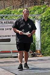 01 Musikt RuhrpottGugg 2026- 07-04 09  Vom Musiktreffen zum Sommerfest - Am Samstag, 4. Juli, besuchten wir zuerst das Musik- und Freundschaftstreffen der „Ruhrpott-Guggis“ auf dem Platz vor „Manu´s Treff“ im Logport. Zum Sommerfest der KG MCV 1979 ging es anschließend dann nach Meiderich an die Bahnhofsstraße. : DVPJ, Oliver I, Kinderprinz Niklas I., Niklas I., Prinzessin, Greta I., Prinzessin Greta I., HDK, Duisburg, Karneval, Helau, Tollität, Event, Session 2026, Session 2027, Hauptausschuss, Gemeinschaft, Hauptausschuss Karneval Duisburg, Duisburg ist echt